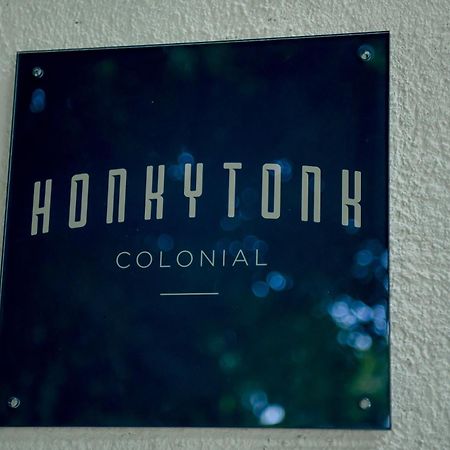 Honky Tonk Colonial Hotel Santo Domingo Exterior photo